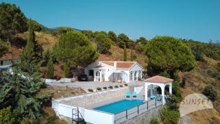 Sunset Properties, Property v1580