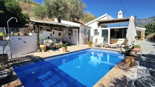 Sunset Properties, Property v1605